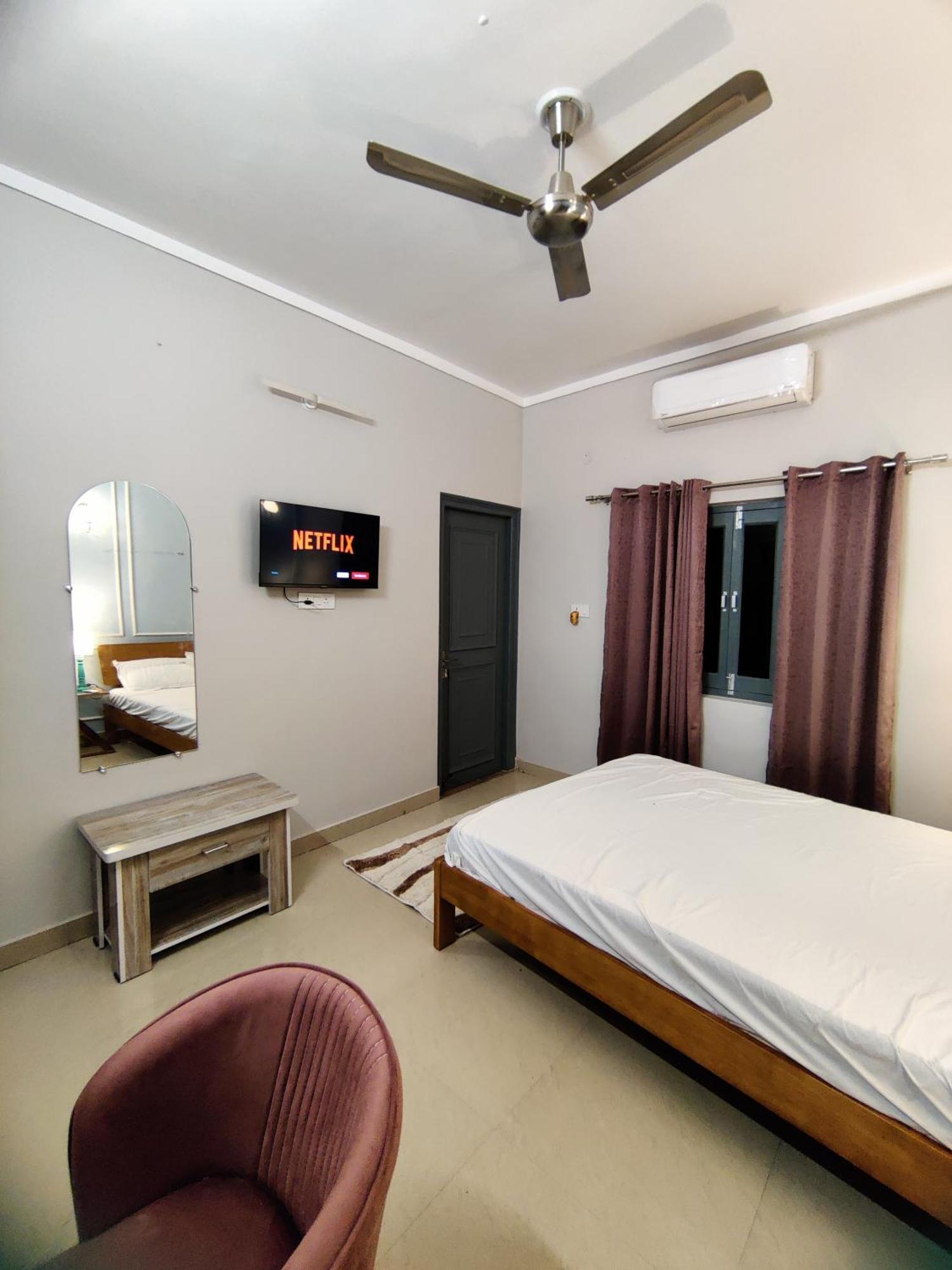 The Shailkunj Abode - Premium Homestay Near Ayodhya Airport Exterior photo